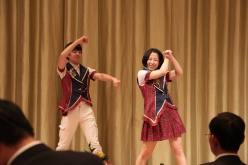 東京国際学園の卒業生による、ダンス